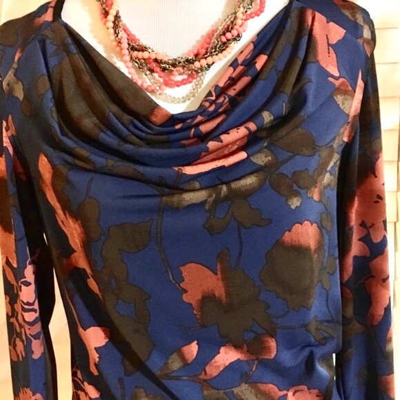 🌸3/$25 Simply Vera Wang Blue & Orange Drape Neck Top with Ruching, Size XS - Picture 6 of 12